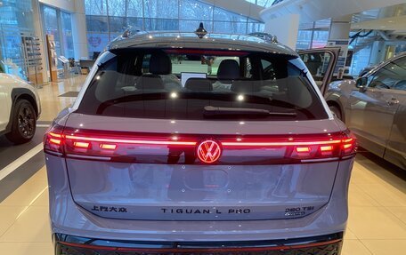 Volkswagen Tiguan, 2025 год, 5 100 000 рублей, 11 фотография