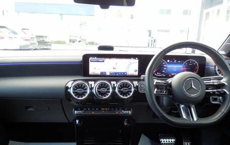 Mercedes-Benz CLA, 2025 год, 4 100 000 рублей, 12 фотография