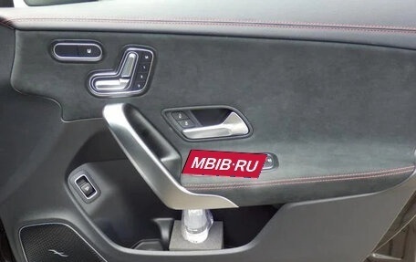 Mercedes-Benz CLA, 2025 год, 4 100 000 рублей, 26 фотография