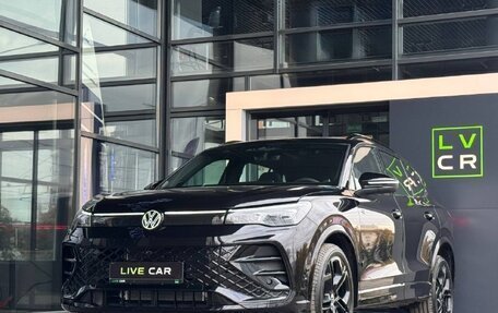 Volkswagen Tiguan, 2025 год, 4 800 000 рублей, 2 фотография