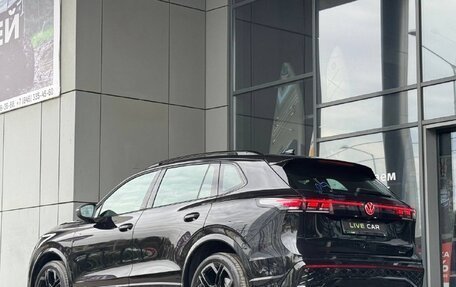 Volkswagen Tiguan, 2025 год, 4 800 000 рублей, 29 фотография