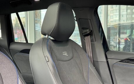 Volkswagen Tiguan, 2025 год, 4 800 000 рублей, 24 фотография