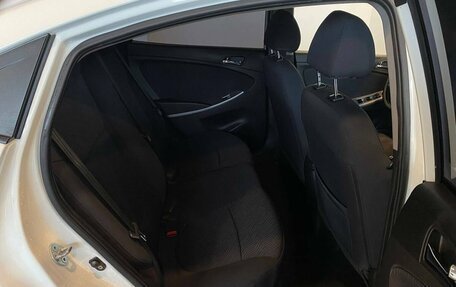 Hyundai Solaris II рестайлинг, 2012 год, 657 000 рублей, 9 фотография