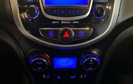 Hyundai Solaris II рестайлинг, 2012 год, 657 000 рублей, 7 фотография