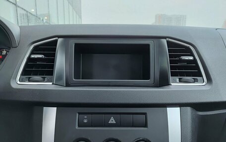 ЛуАЗ Patriot, 2023 год, 1 670 000 рублей, 18 фотография