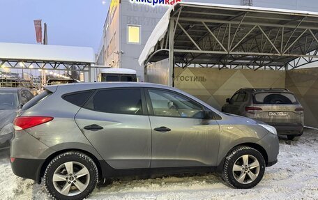Hyundai ix35 I рестайлинг, 2013 год, 1 049 000 рублей, 5 фотография