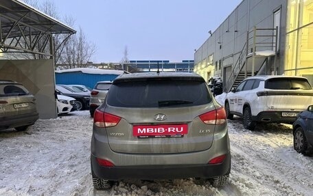 Hyundai ix35 I рестайлинг, 2013 год, 1 049 000 рублей, 8 фотография
