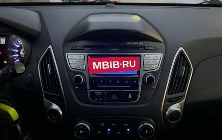 Hyundai ix35 I рестайлинг, 2013 год, 1 049 000 рублей, 12 фотография