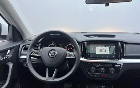 Skoda Kamiq I, 2025 год, 1 950 000 рублей, 14 фотография