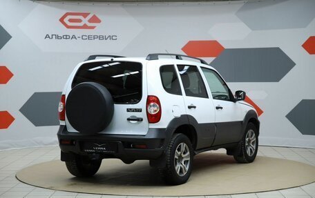 Chevrolet Niva I рестайлинг, 2019 год, 740 000 рублей, 5 фотография