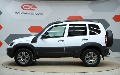 Chevrolet Niva I рестайлинг, 2019 год, 740 000 рублей, 8 фотография