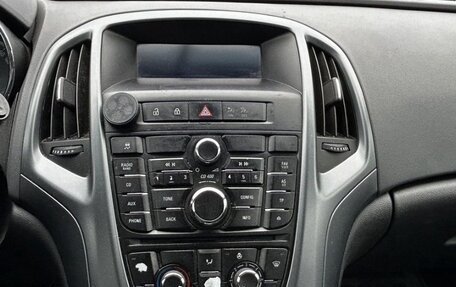 Opel Astra J, 2012 год, 600 000 рублей, 13 фотография