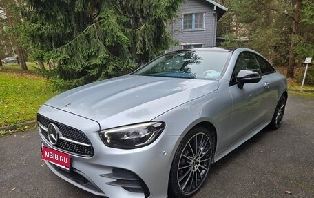 Mercedes-Benz E-Класс, 2021 год, 6 200 000 рублей, 2 фотография