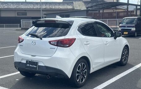 Mazda Demio IV, 2016 год, 710 000 рублей, 5 фотография