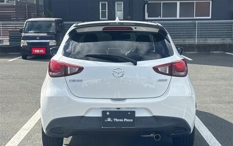 Mazda Demio IV, 2016 год, 710 000 рублей, 6 фотография