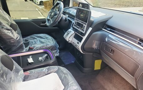 Hyundai Staria, 2025 год, 9 990 000 рублей, 6 фотография