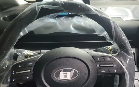 Hyundai Staria, 2025 год, 9 990 000 рублей, 15 фотография