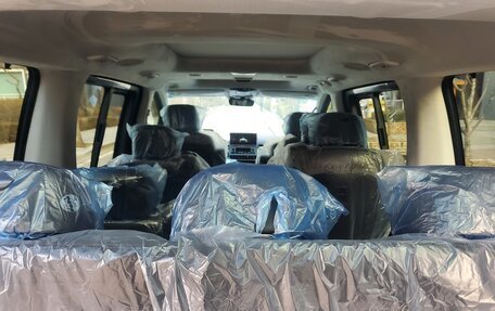 Hyundai Staria, 2025 год, 9 990 000 рублей, 16 фотография