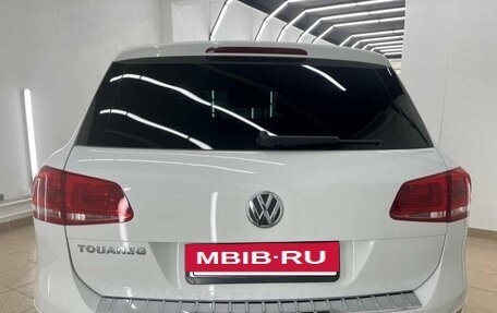 Volkswagen Touareg III, 2012 год, 1 877 000 рублей, 4 фотография