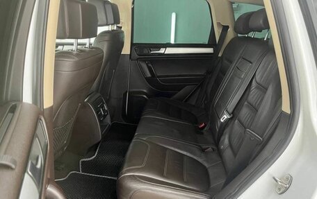 Volkswagen Touareg III, 2012 год, 1 877 000 рублей, 24 фотография