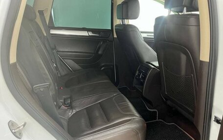 Volkswagen Touareg III, 2012 год, 1 877 000 рублей, 29 фотография