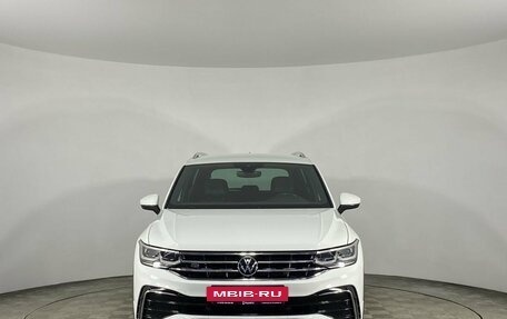 Volkswagen Tiguan II, 2021 год, 3 230 000 рублей, 3 фотография