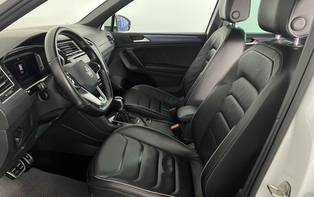 Volkswagen Tiguan II, 2021 год, 3 230 000 рублей, 11 фотография