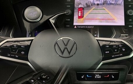 Volkswagen Tiguan II, 2021 год, 3 230 000 рублей, 18 фотография