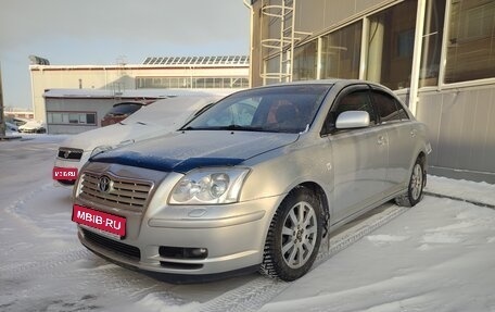 Toyota Avensis III рестайлинг, 2003 год, 599 000 рублей, 1 фотография
