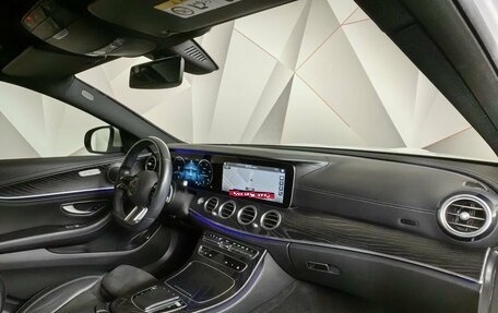 Mercedes-Benz E-Класс, 2020 год, 4 600 000 рублей, 13 фотография