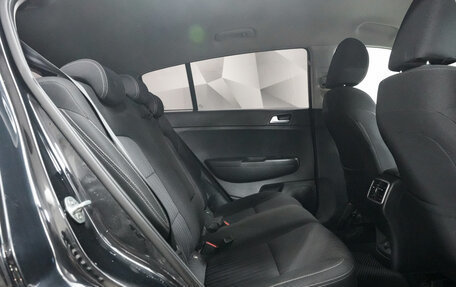 KIA Sportage IV рестайлинг, 2020 год, 1 996 000 рублей, 13 фотография