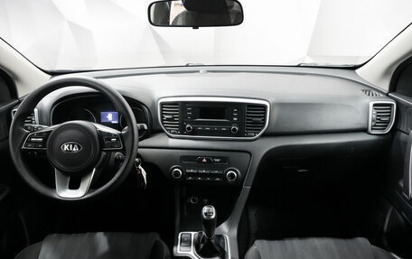 KIA Sportage IV рестайлинг, 2020 год, 1 996 000 рублей, 11 фотография