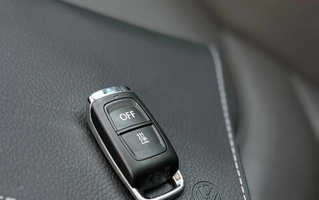 Volkswagen Touareg III, 2018 год, 4 150 000 рублей, 28 фотография