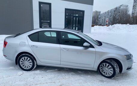 Skoda Octavia, 2018 год, 1 875 000 рублей, 4 фотография