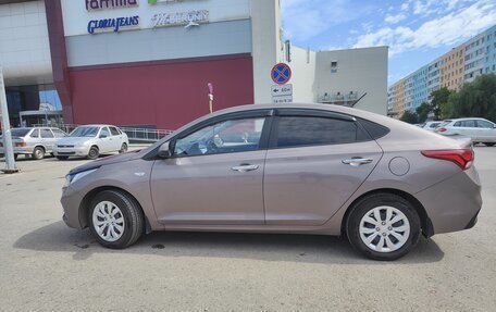 Hyundai Solaris II рестайлинг, 2018 год, 1 200 000 рублей, 2 фотография