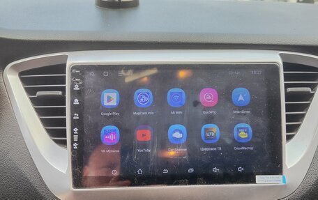 Hyundai Solaris II рестайлинг, 2018 год, 1 200 000 рублей, 6 фотография