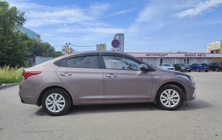 Hyundai Solaris II рестайлинг, 2018 год, 1 200 000 рублей, 5 фотография