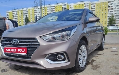 Hyundai Solaris II рестайлинг, 2018 год, 1 200 000 рублей, 7 фотография
