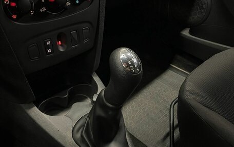 Renault Sandero II рестайлинг, 2018 год, 790 000 рублей, 18 фотография