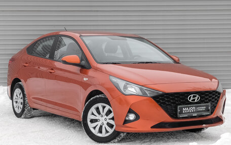 Hyundai Solaris II рестайлинг, 2021 год, 1 735 000 рублей, 4 фотография