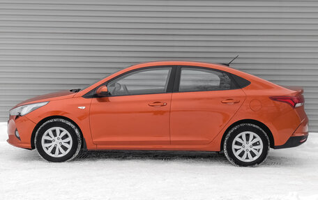 Hyundai Solaris II рестайлинг, 2021 год, 1 735 000 рублей, 9 фотография