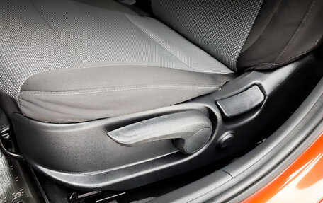 Hyundai Solaris II рестайлинг, 2021 год, 1 735 000 рублей, 22 фотография