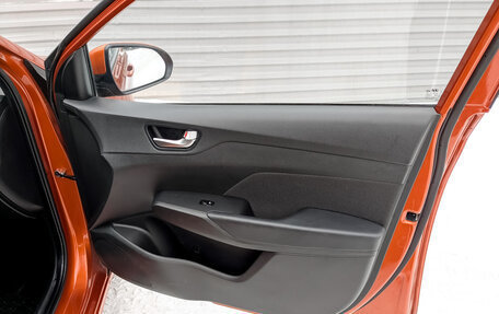 Hyundai Solaris II рестайлинг, 2021 год, 1 735 000 рублей, 25 фотография