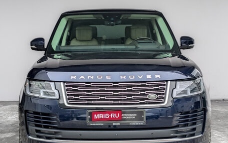 Land Rover Range Rover IV рестайлинг, 2021 год, 9 200 000 рублей, 2 фотография