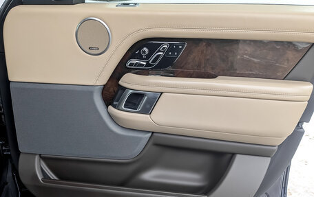 Land Rover Range Rover IV рестайлинг, 2021 год, 9 200 000 рублей, 26 фотография