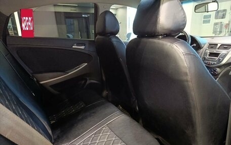 Hyundai Solaris II рестайлинг, 2015 год, 999 000 рублей, 9 фотография