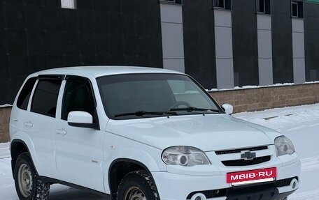 Chevrolet Niva I рестайлинг, 2018 год, 720 000 рублей, 3 фотография