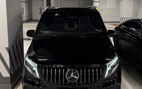 Mercedes-Benz V-Класс, 2019 год, 6 495 000 рублей, 1 фотография