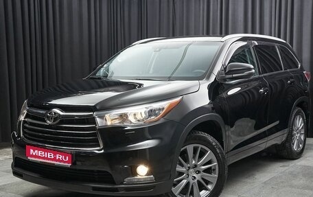 Toyota Highlander III, 2014 год, 3 047 000 рублей, 1 фотография