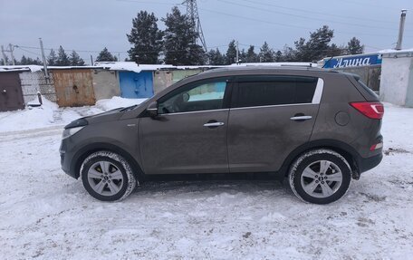 KIA Sportage III, 2010 год, 950 000 рублей, 1 фотография